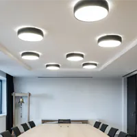 B&uuml;robeleuchtung mit LED-Deckenleuchten 