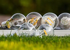 Konventionelle und LED-Lampen
